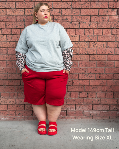 Bermuda Sweat Short- Cherry